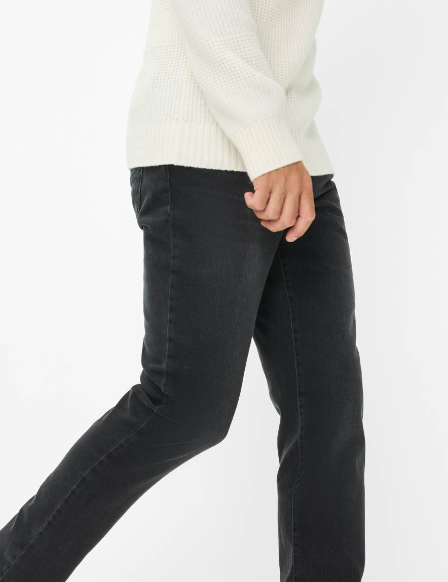 Raphaela By Brax Men's Fashion Jeans Style CADIZ Straight Fit ➜ At Brax