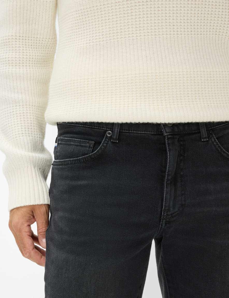 Raphaela By Brax Men's Fashion Jeans Style CADIZ Straight Fit ➜ At Brax