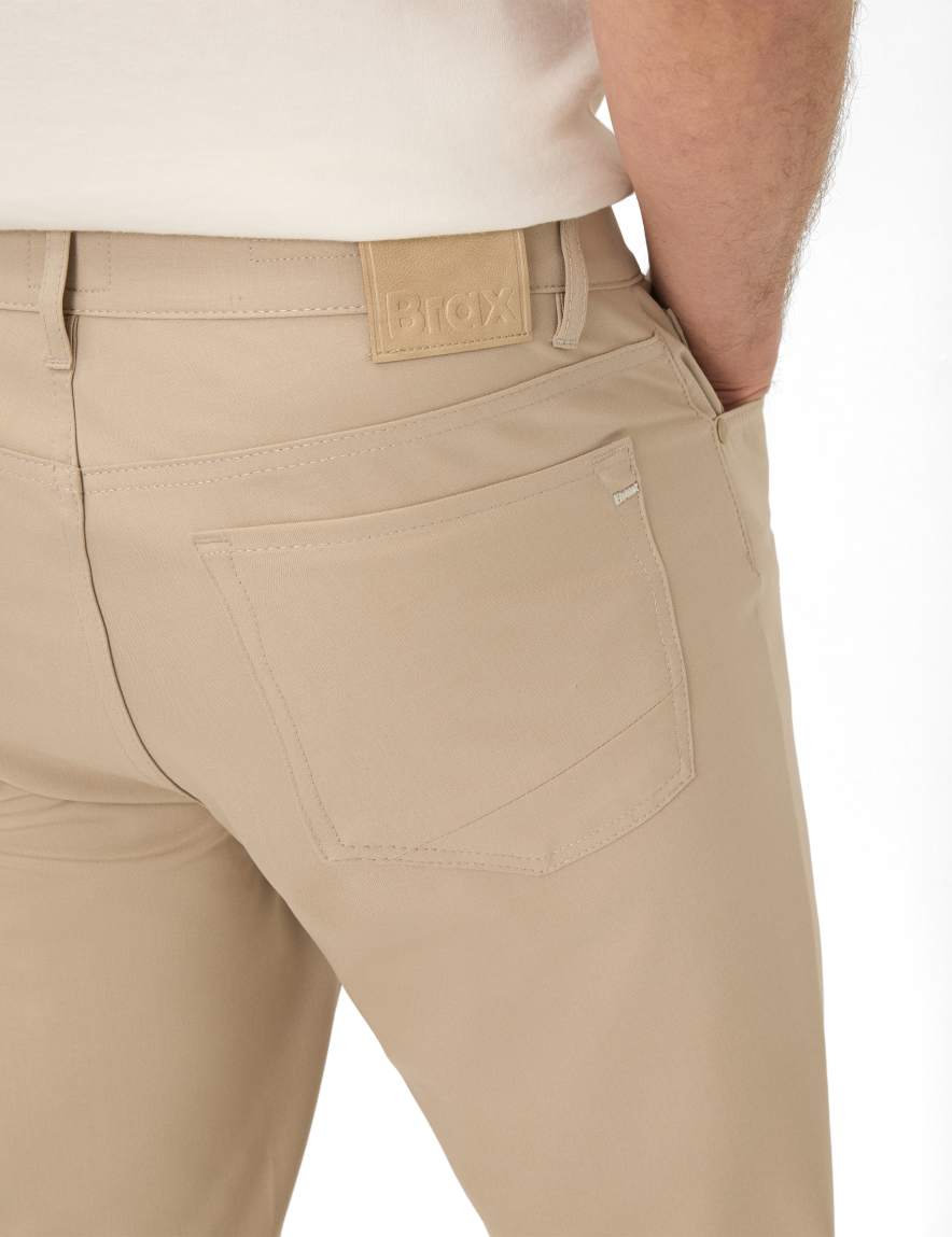 Raphaela By Brax Men's Fashion Pants Style CHUCK Beige Modern Fit ➜ At Brax