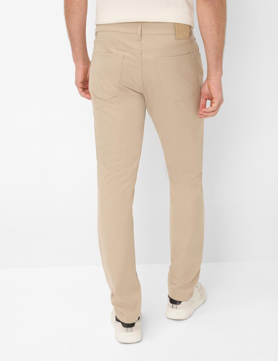 raphaela by brax Men's fashion Pants Style CHUCK Beige Modern Fit ➜ at Brax