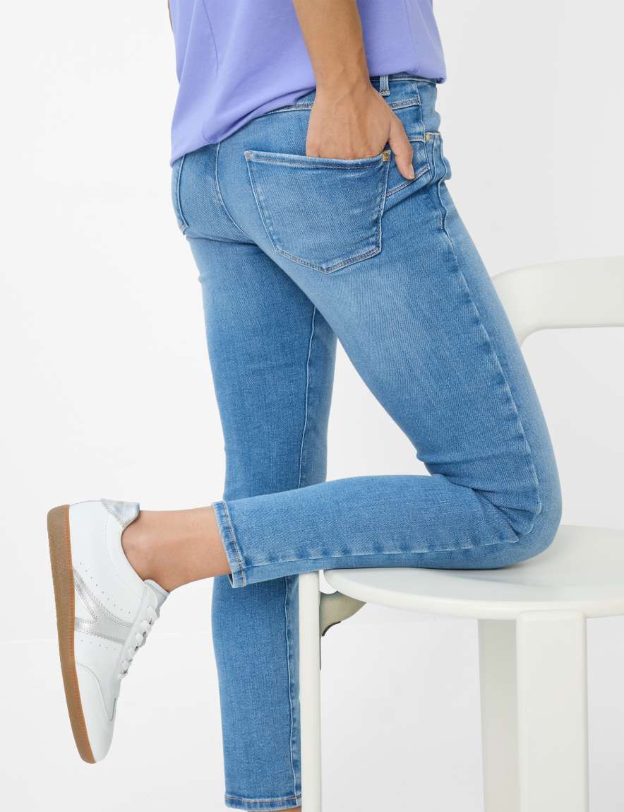 Raphaela By Brax Women's Fashion Jeans Style ANA Denim Blue Skinny Fit