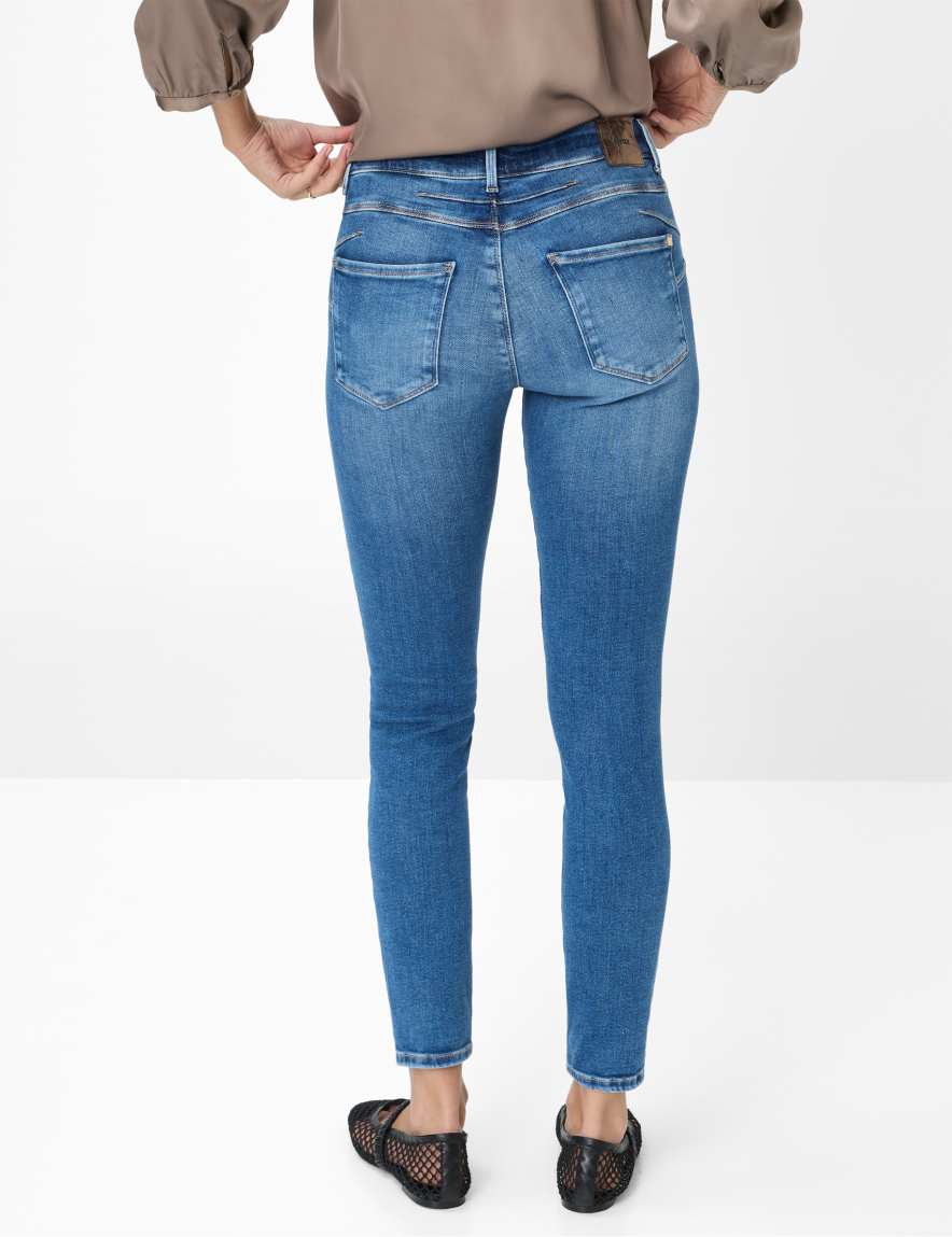 raphaela by brax Women's fashion Jeans Style ANA Denim Blue Skinny Fit