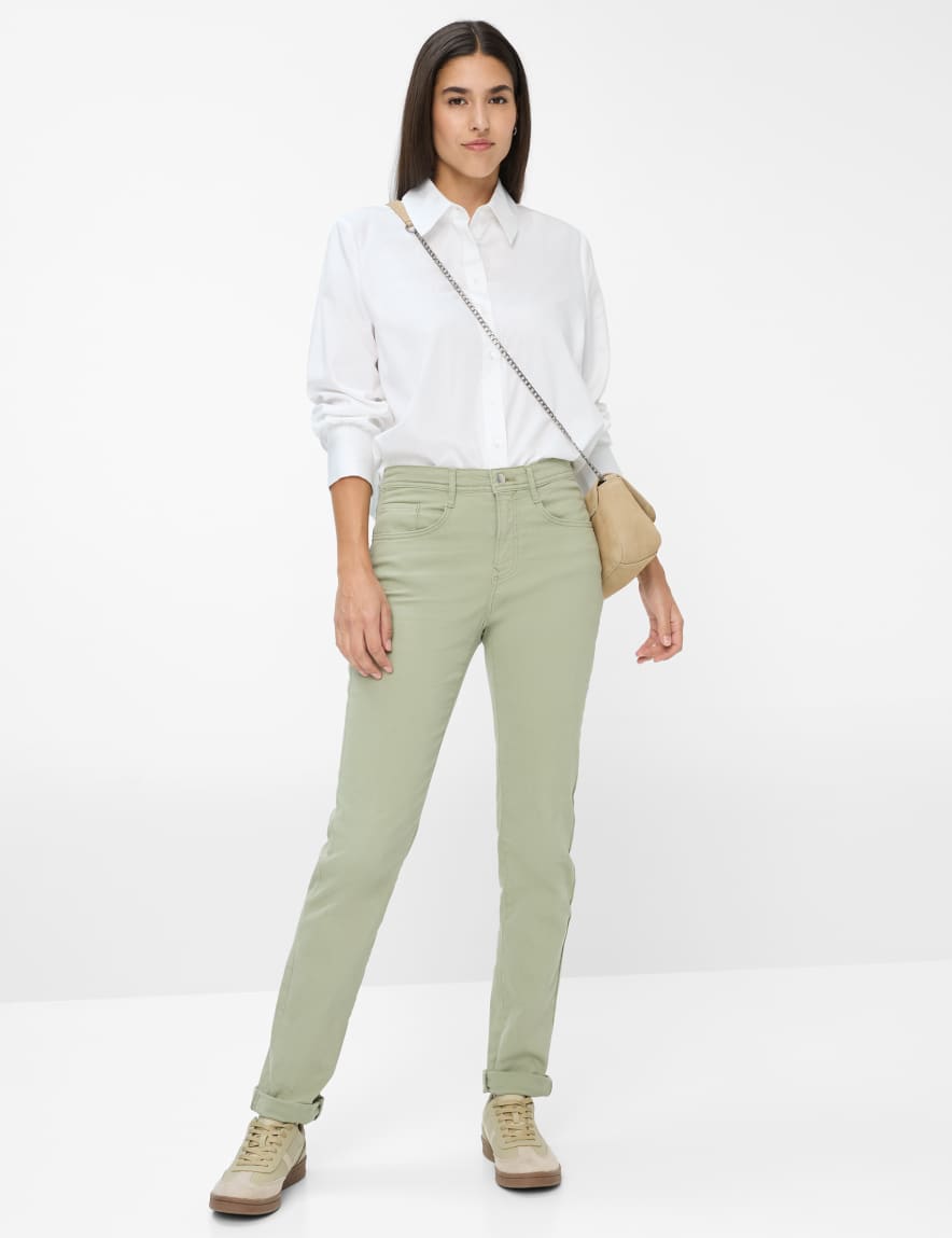 Raphaela By Brax Women's Fashion Jeans Style CAROLA Feminine Fit ➜ At Brax