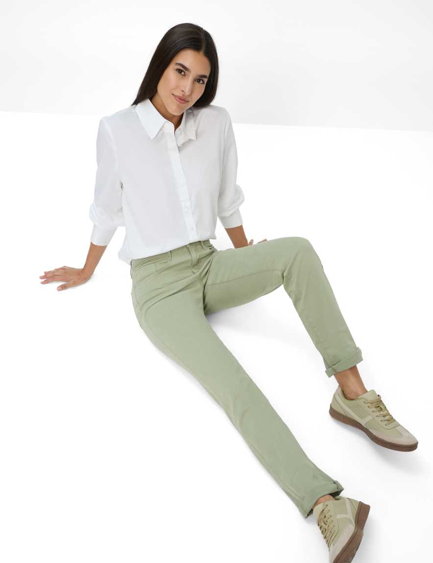 Raphaela By Brax Women's Fashion Jeans Style CAROLA Feminine Fit ➜ At Brax