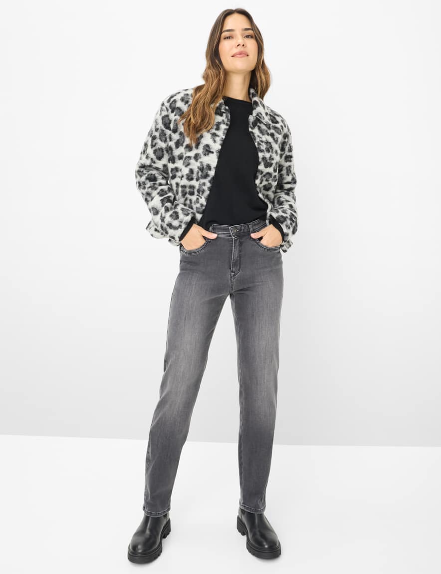 Raphaela By Brax Women's Fashion Jeans Style CAROLA Feminine Fit ➜ At Brax