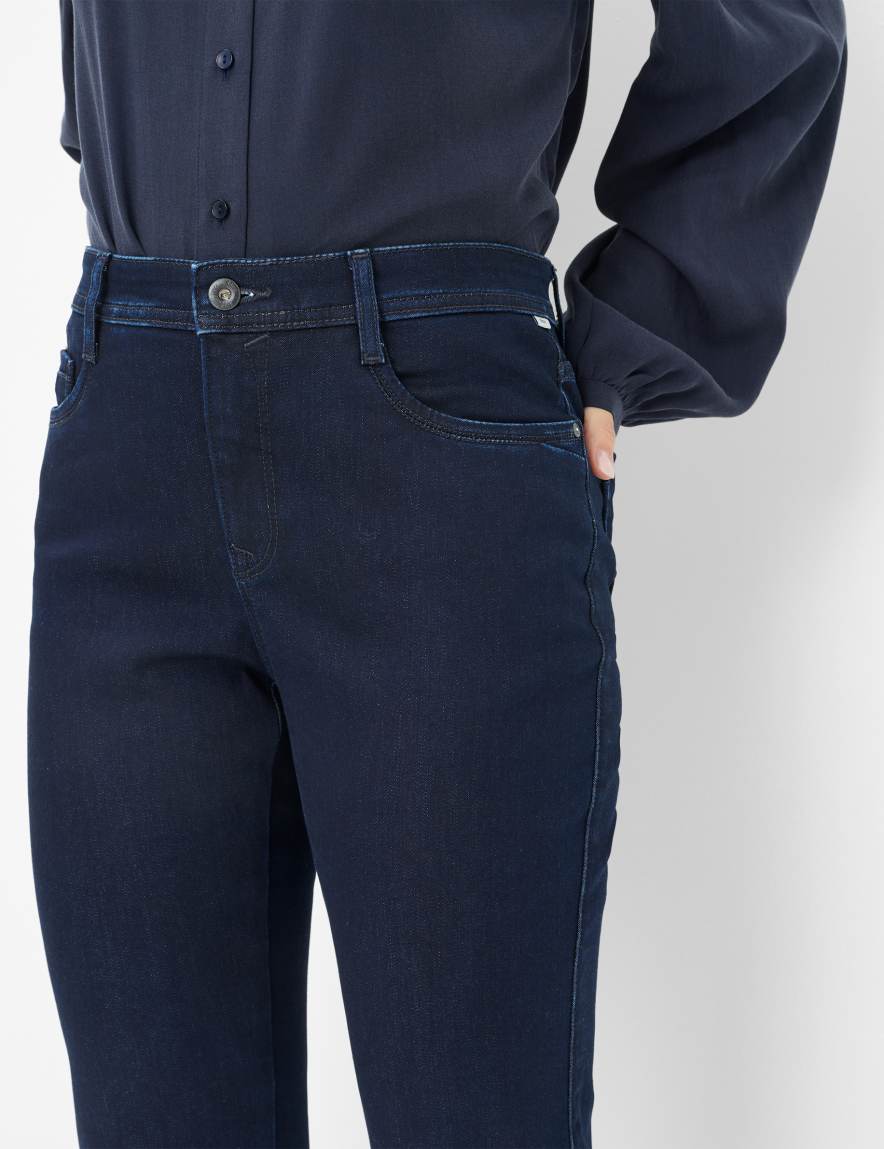 Raphaela By Brax Women's Fashion Jeans Style CAROLA Feminine Fit ➜ At Brax