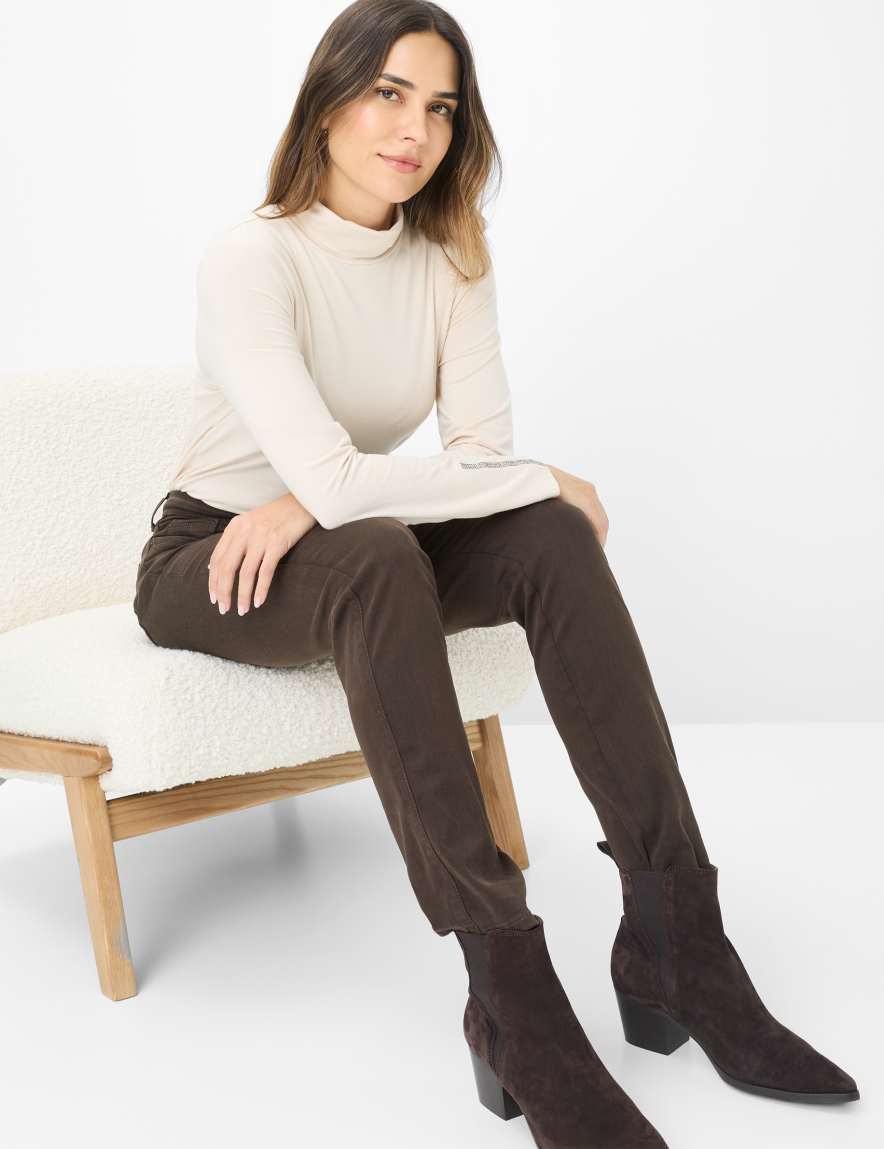 Raphaela By Brax Women's Fashion Jeans Style CAROLA Feminine Fit ➜ At Brax