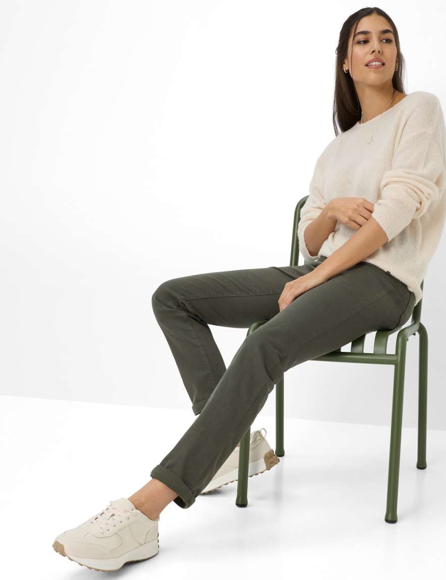 Raphaela By Brax Women's Fashion Jeans Style CAROLA Feminine Fit ➜ At Brax