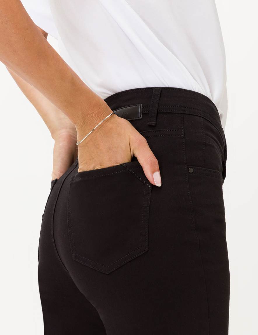 Raphaela By Brax Women's Fashion Jeans Style CAROLA Feminine Fit ➜ At Brax