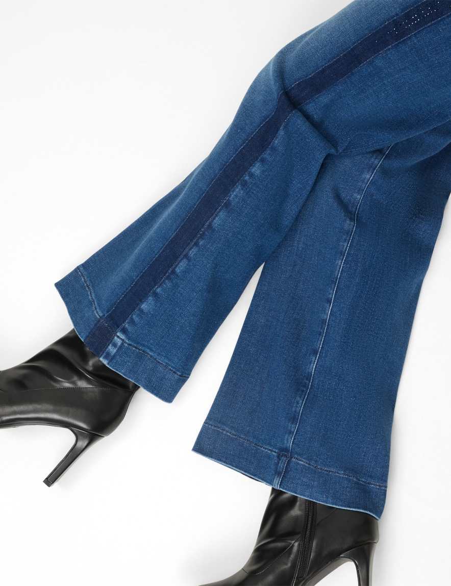 Raphaela By Brax Women's Fashion Jeans Style MAINE Denim Light Blue Wide Leg