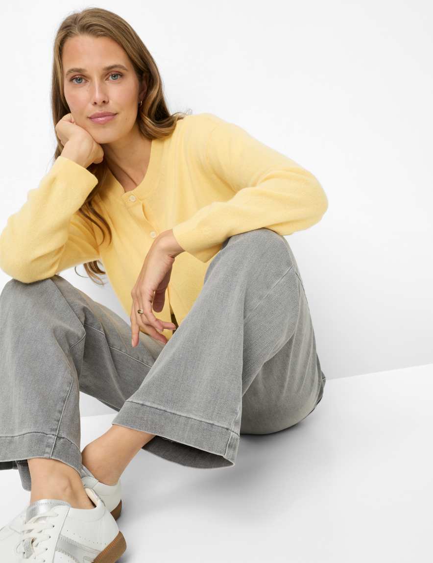 Raphaela By Brax Women's Fashion Jeans Style MAINE Denim Light Gray Wide Leg