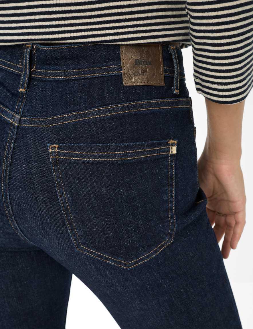 Raphaela By Brax Women's Fashion Jeans Style MARY Regular Fit ➜ At Brax