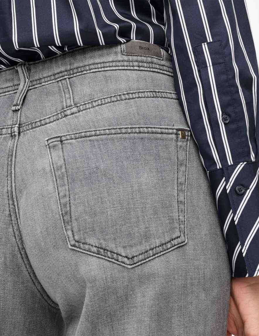 Raphaela By Brax Women's Fashion Jeans Style MILEY S Relaxed Fit ➜ At Brax