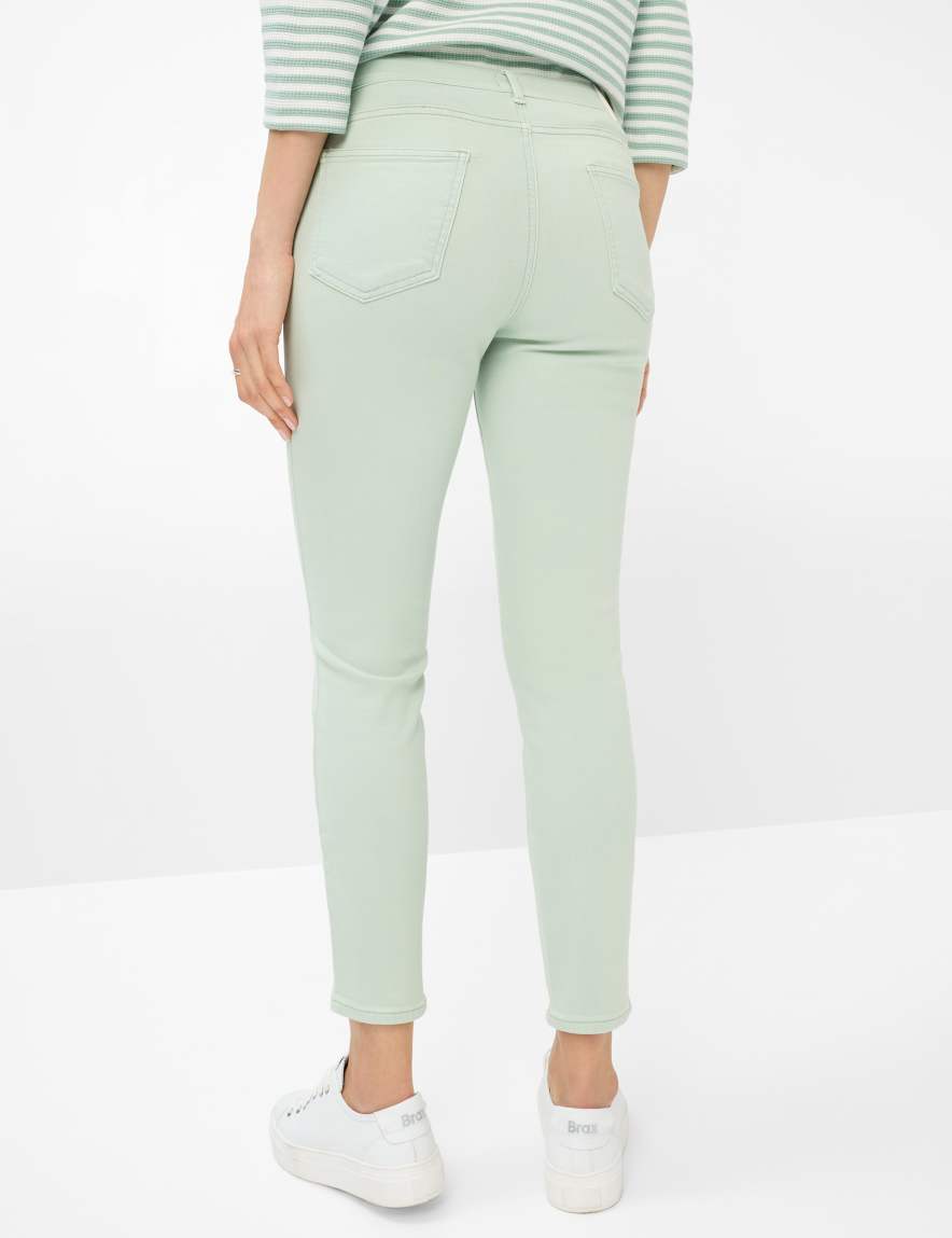 raphaela by brax Women's fashion Jeans Style SHAKIRA S Slim Fit ➜ at Brax