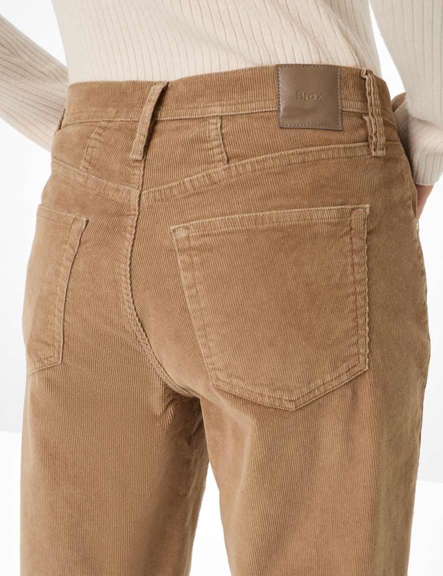 Raphaela By Brax Women's Fashion Pants Style MILEY S Beige Relaxed Fit