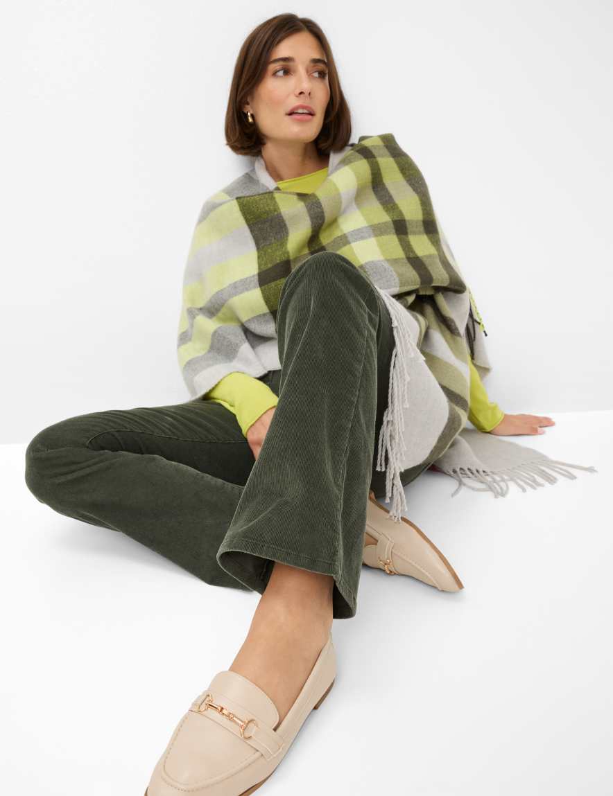 Raphaela By Brax Women's Fashion Pants Style SHAKIRA Dark Green Slim Fit