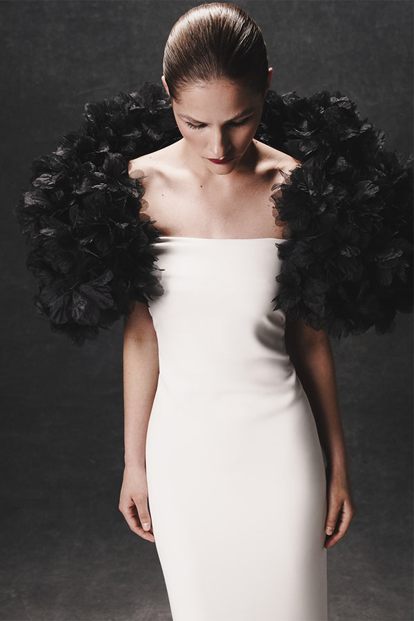 Rasario Crepe Maxi Dress With Floral Trim White/black 76DX0021 – RASARIO