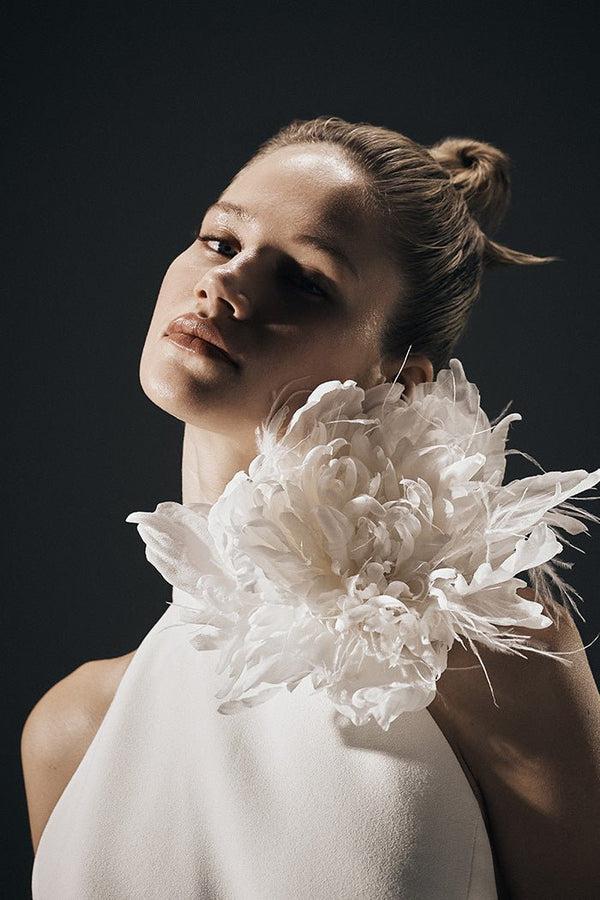 Rasario Silk Flower Brooch With Fringes B020A010 – RASARIO