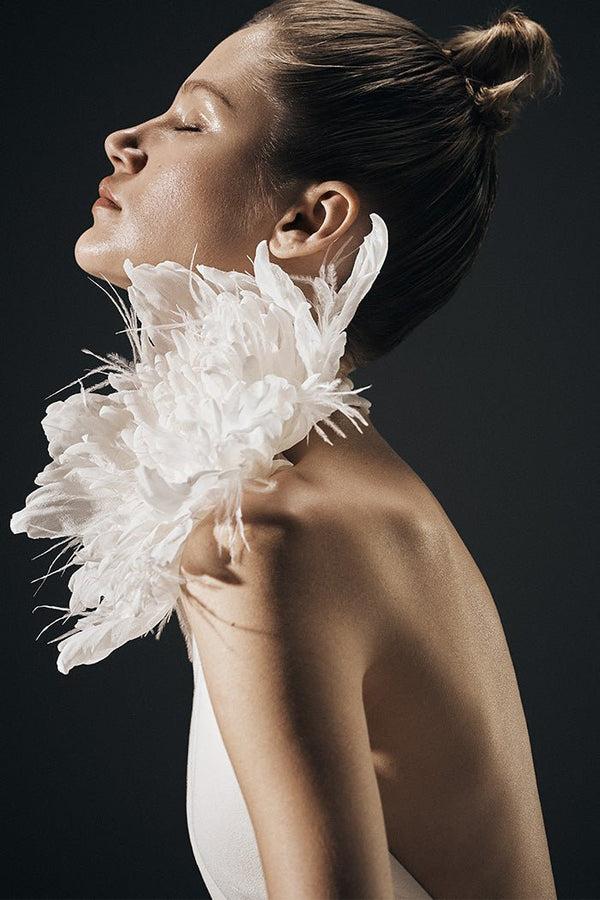 Rasario Silk Flower Brooch With Fringes B020A010 – RASARIO