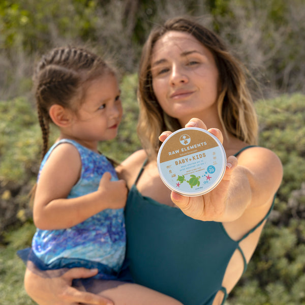 Rave Review Raw Elements Baby + Kids SPF 30 Zero Waste Sunscreen Pack – Raw ElementsUSA