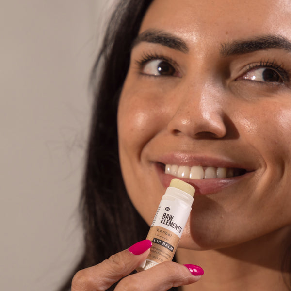 Rave Review Raw Elements Herbal Rescue Lip Balm - .15 Oz – Raw ElementsUSA