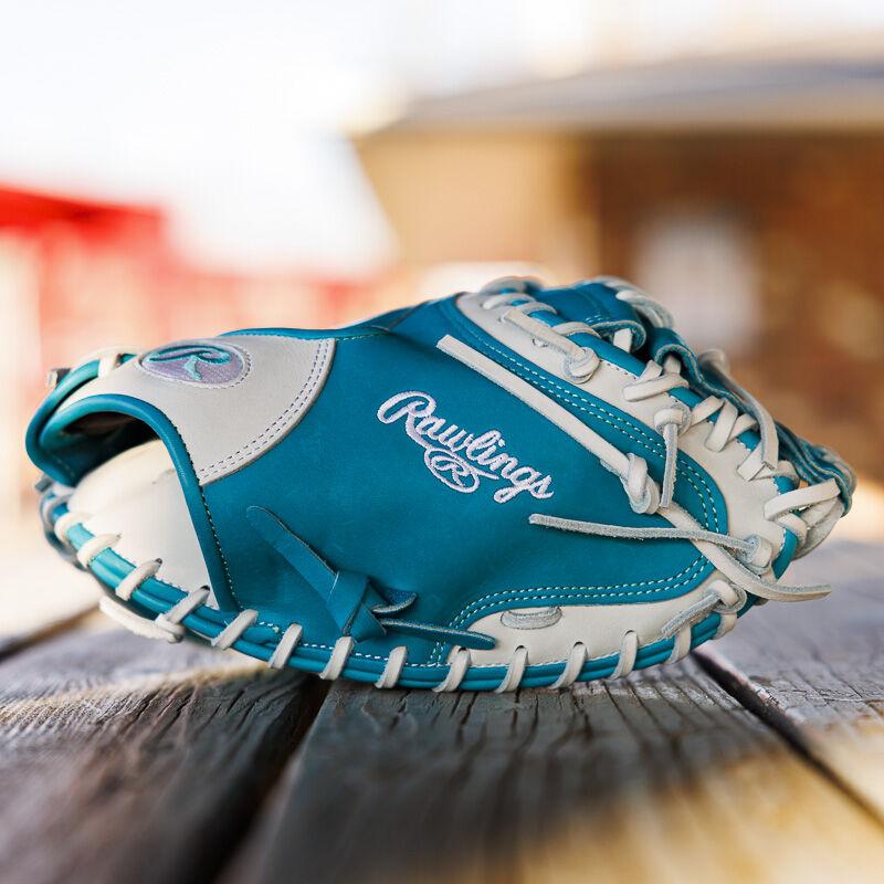 Rawlings Exclusive 33-inch Rawlings R2G Heart Of The Hide Catcher's Mitt