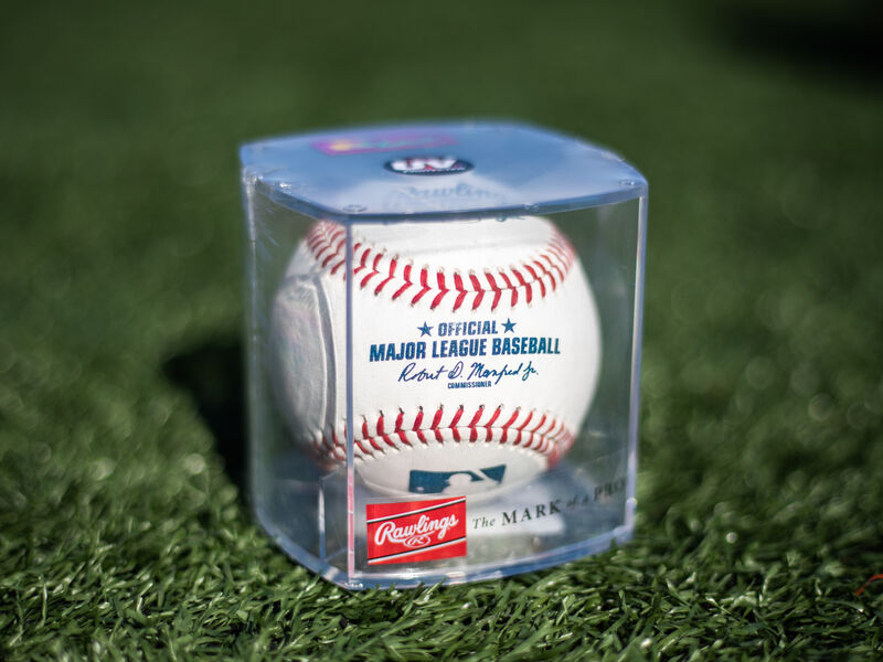 Rawlings MLB Official Baseball With Display Cube