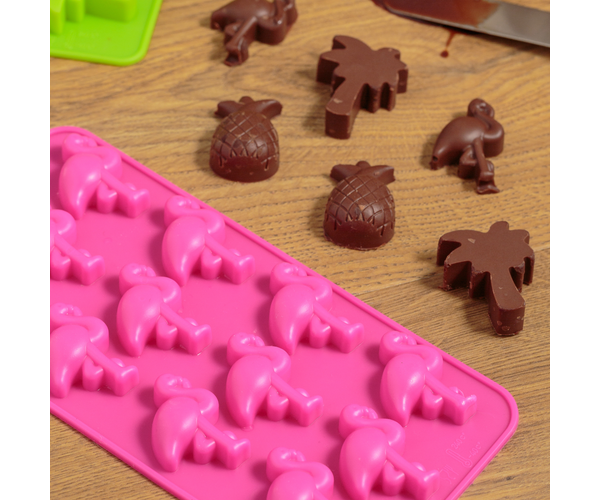 Rayware Flamingo Chocolate Mould