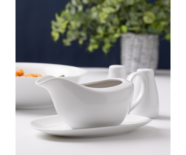 Rayware Simplicity Gravy Boat And Saucer