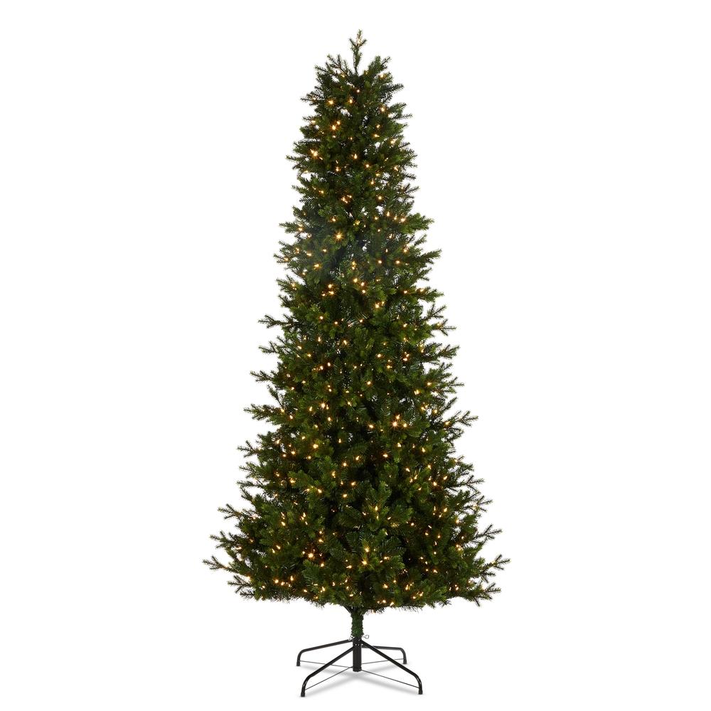 RAZ Imports *DC* 9' Slim Green Nordic Spruce Tree