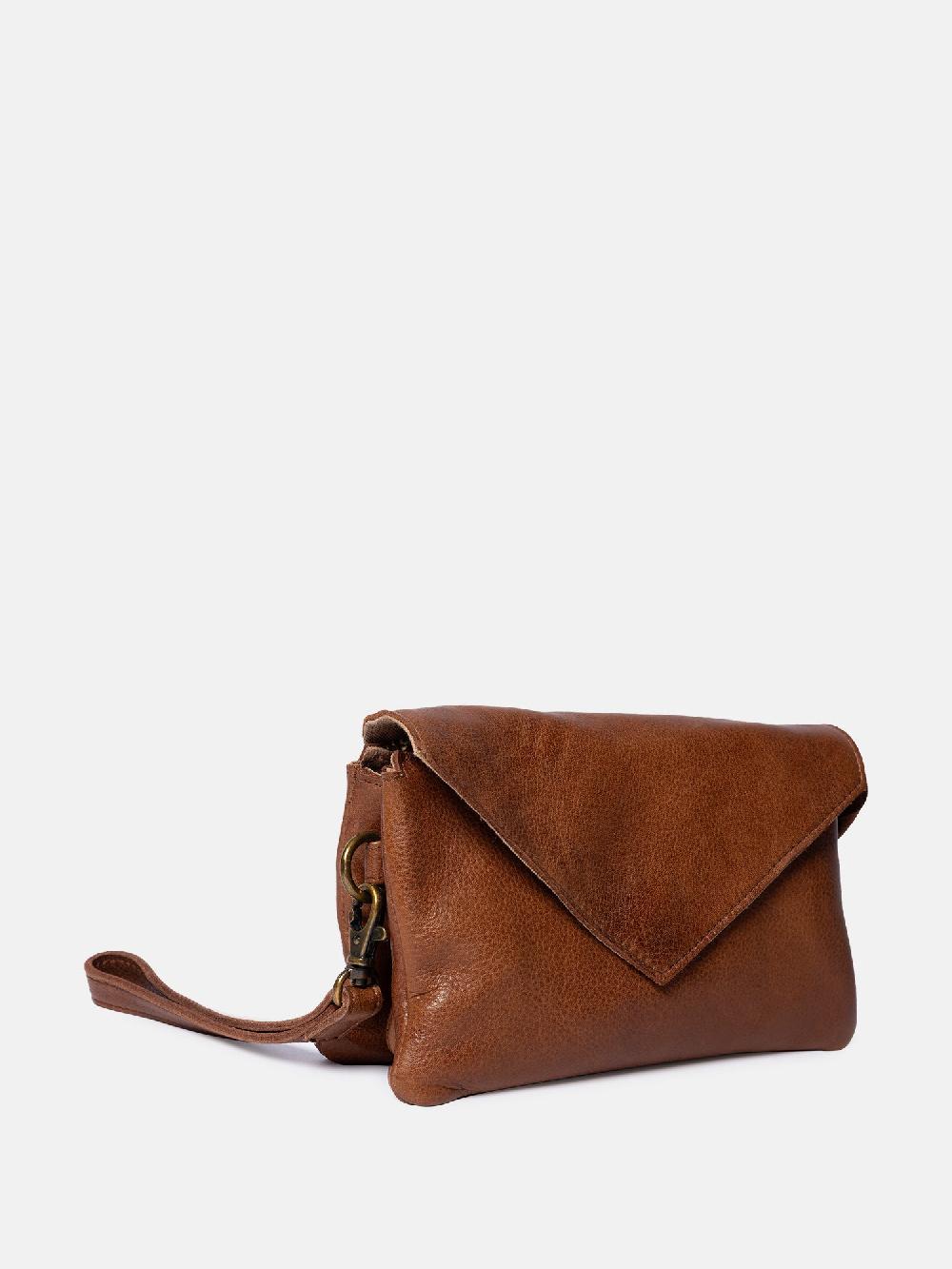 Re Designed Claire Urban - Walnut