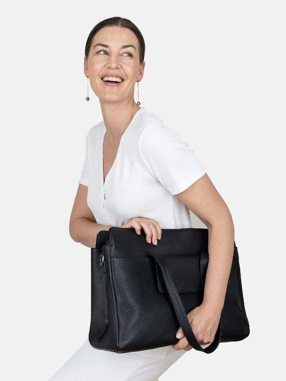 Re Designed Evia Urban - Black