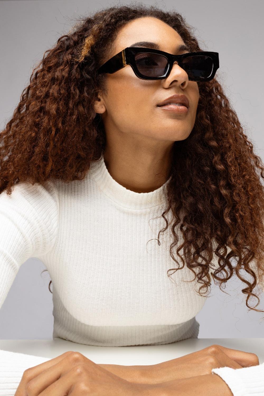 Re Designed Fatima - Black