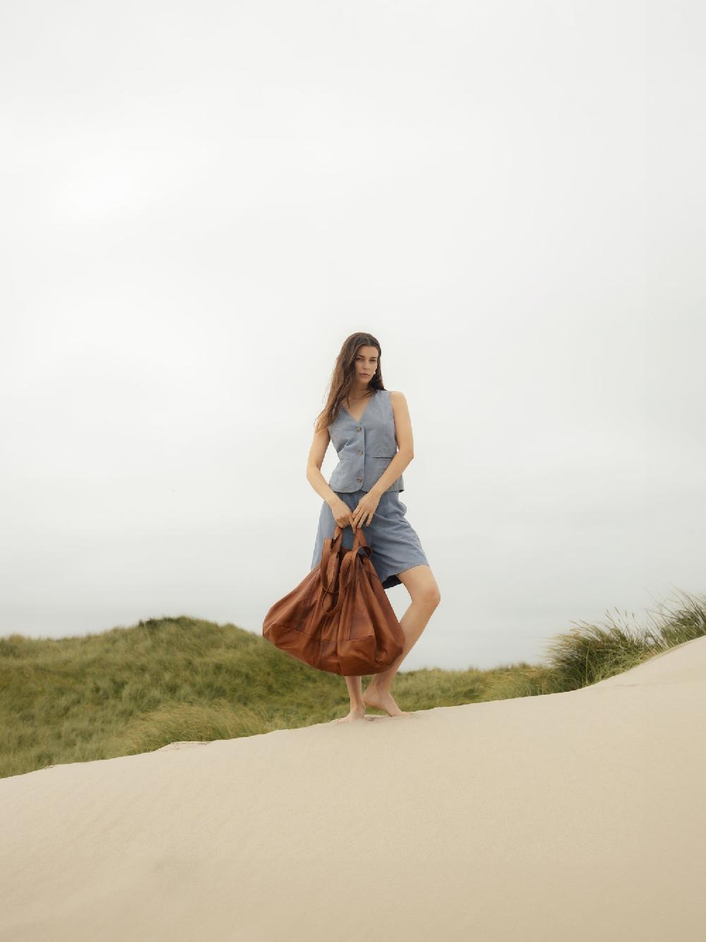 Re Designed Fie Urban - Walnut