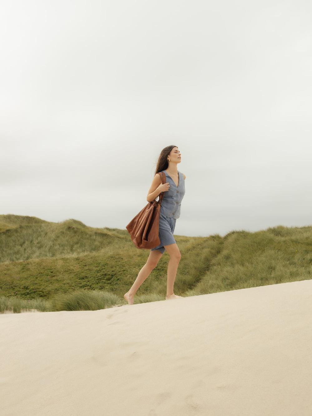 Re Designed Fie Urban - Walnut