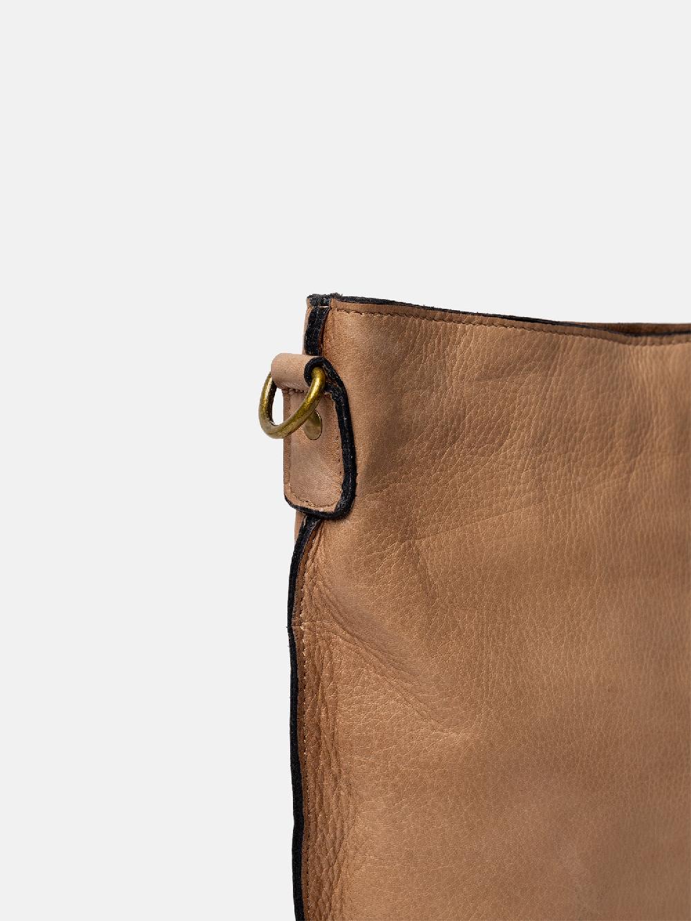 Re Designed Fillis Medium - Taupe