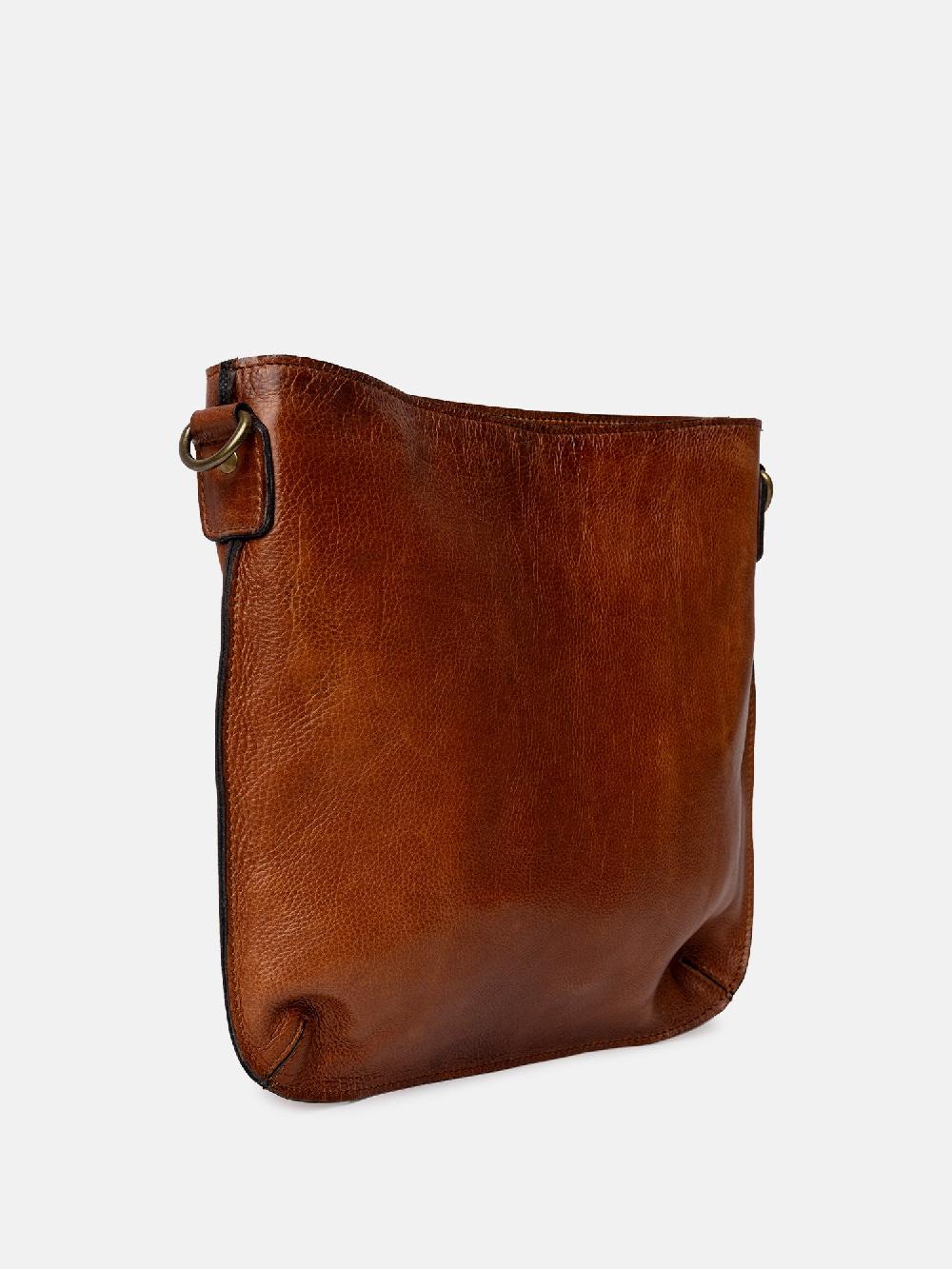 Re Designed Fillis Medium - Walnut/Brass