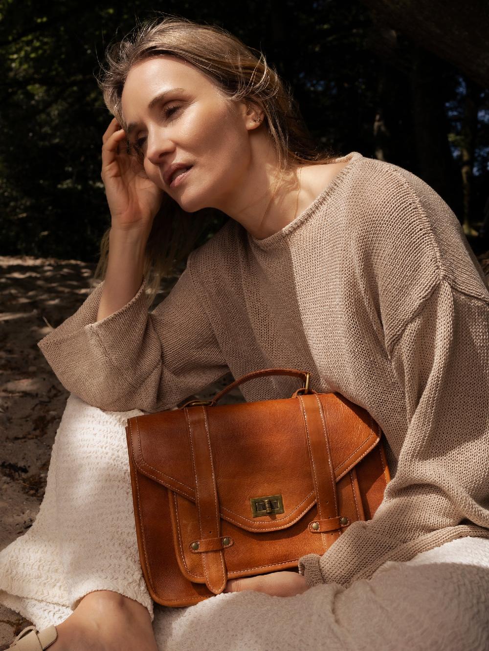 Re Designed Henna Big - Burned Tan