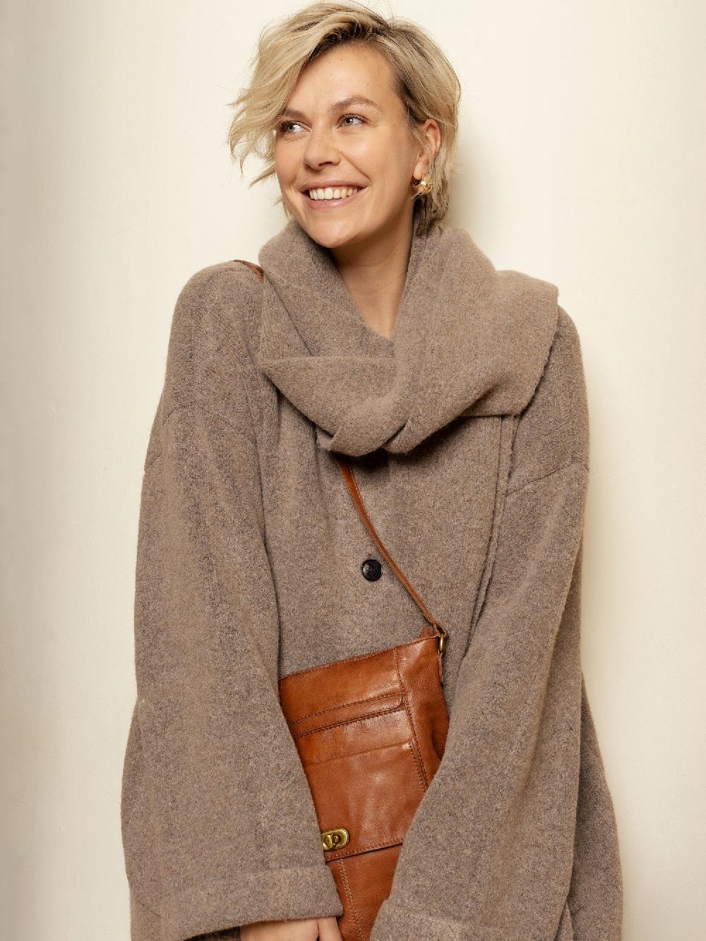 Re Designed Leknes Urban - Walnut