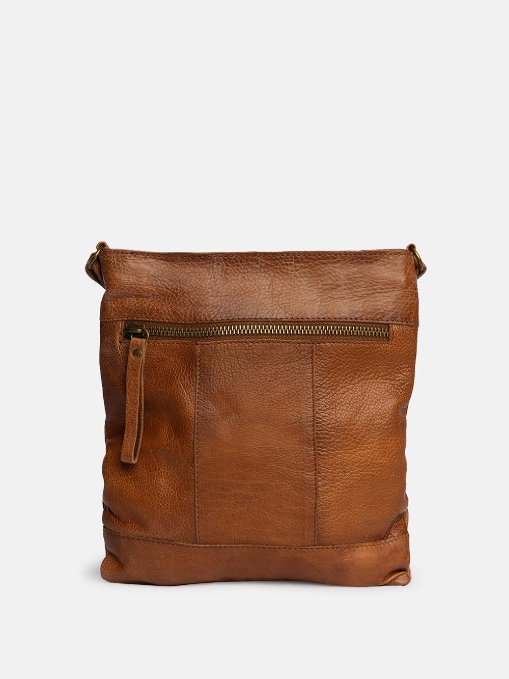 re designed Lillesand Urban - Walnut