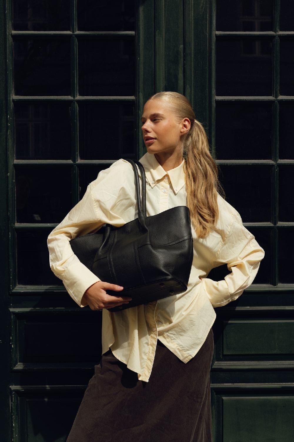 Re Designed Mane Small - Black