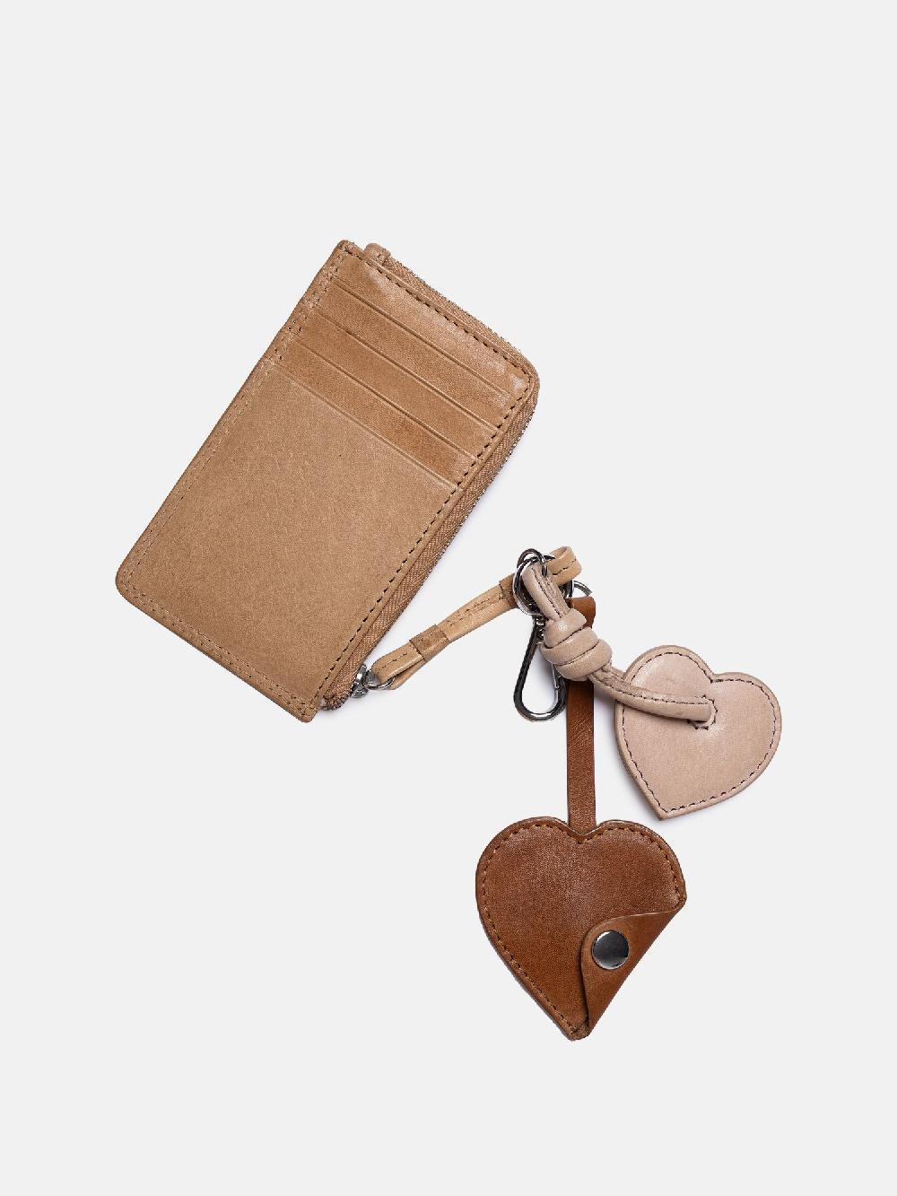 re designed Nassel - Camel