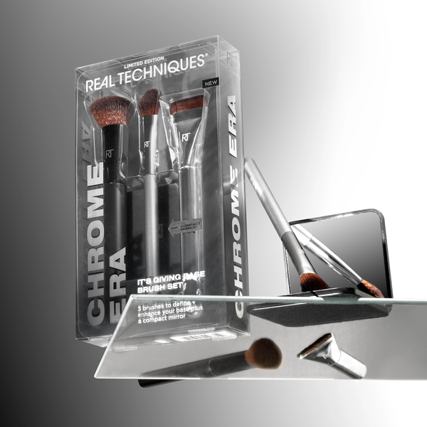Real Techniques Chrome Era It's Giving Base Brush Set