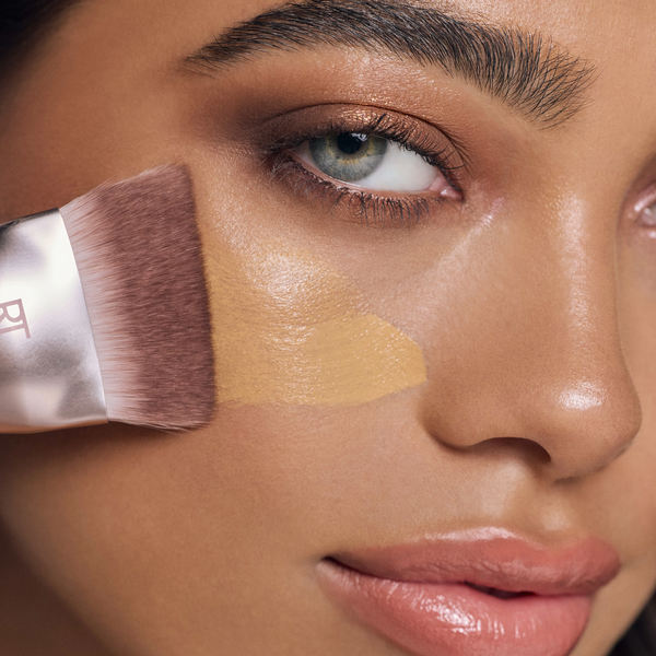 Real Techniques New Nudes 2.0 H-Diamond Blending Brush