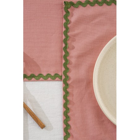 Really Nice Things Set Of 2 Wavy Pink Table Placemats