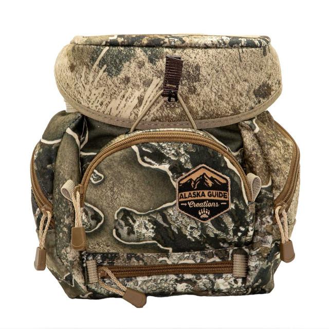 Realtree Alaska Guide Creations Alaska Classic Max Binocular Pack | Realtree Camo