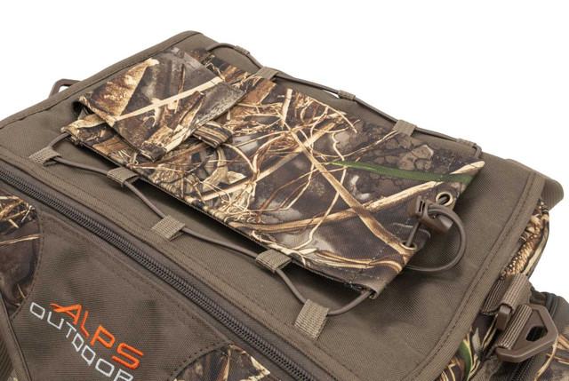 Realtree ALPS OutdoorZ Floating Deluxe Camo Blind Bag (Standard) | Realtree MAX-7