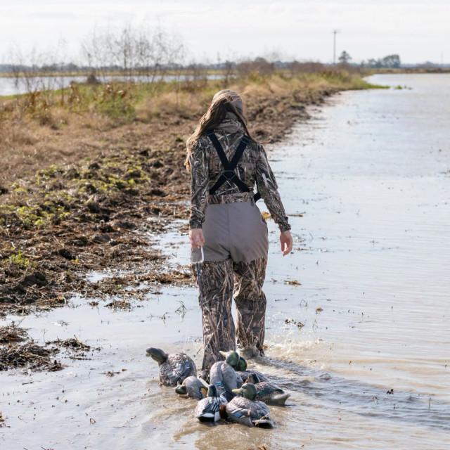 Realtree DSG Outerwear Women's Finley Waterfowl Hunting Bib | Realtree MAX-7