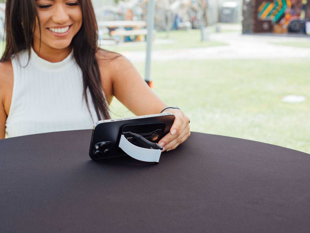 Realtree LoveHandle PRO Phone Grip For MagSafe® With Antler Logo | Realtree