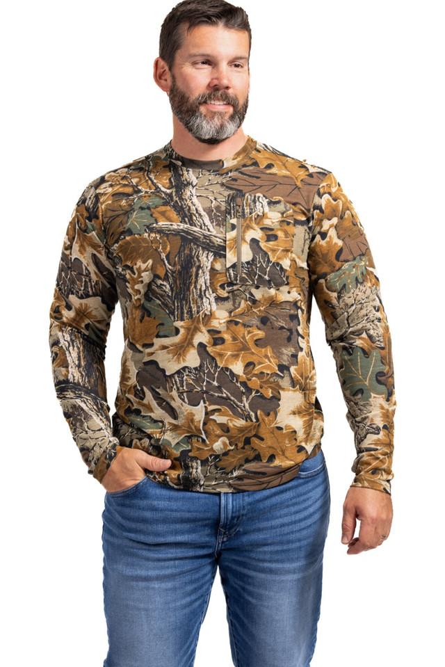 Realtree Men's Bamboo Long Sleeve Crew Neck Camo Shirt | Realtree Advantage Classic